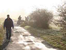 Pflanzaktion Weg zum Sportplatz 2008