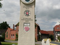 Aufstellung Stele 2013