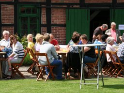 Aufstellung Stele 2013