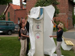 Aufstellung Stele 2013