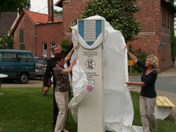 Aufstellung Stele 2013